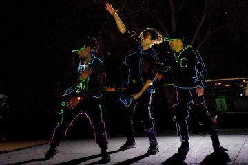 led-dancers-for-events led-dancers-for-events